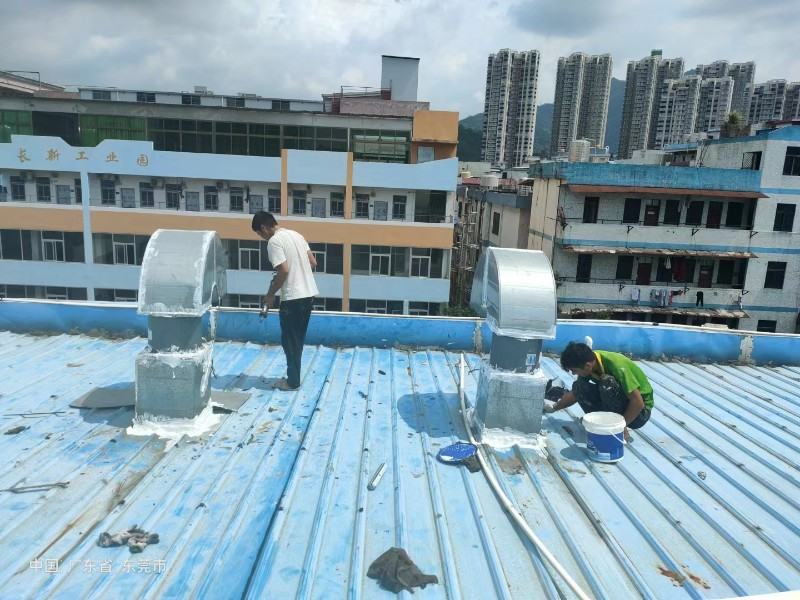 洛江钢结构屋面涂料维修方法